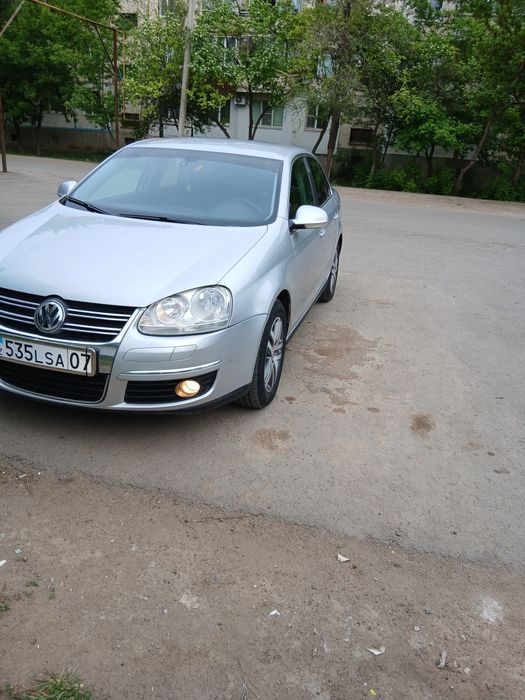 Продам джетту 2.0 автомат