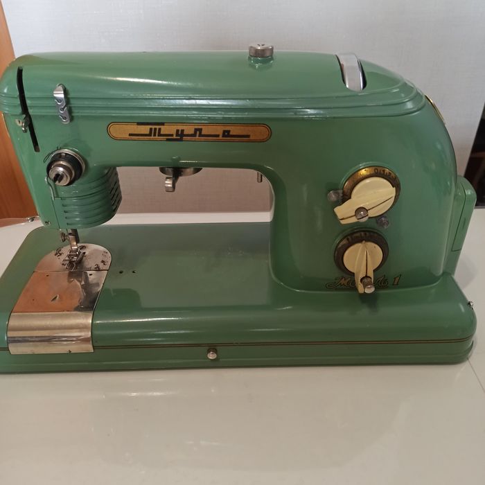 Швейная машина Тула модель1