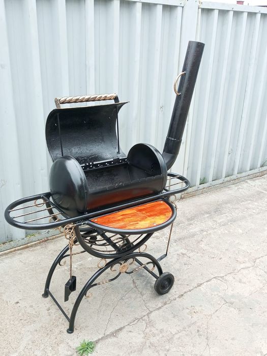 Продам мангал барбекю