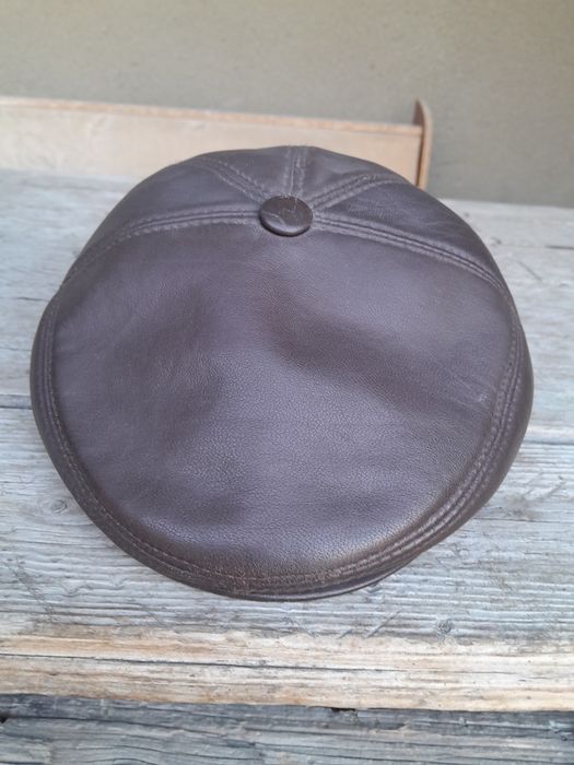 Продам головные уборы