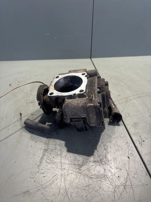Clapeta acceleratie Audi A4 1995 1.6 MT (101 hp)