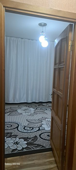 Tashgressdan 2 xonali 3 xona qilingan kvartira sotiladi