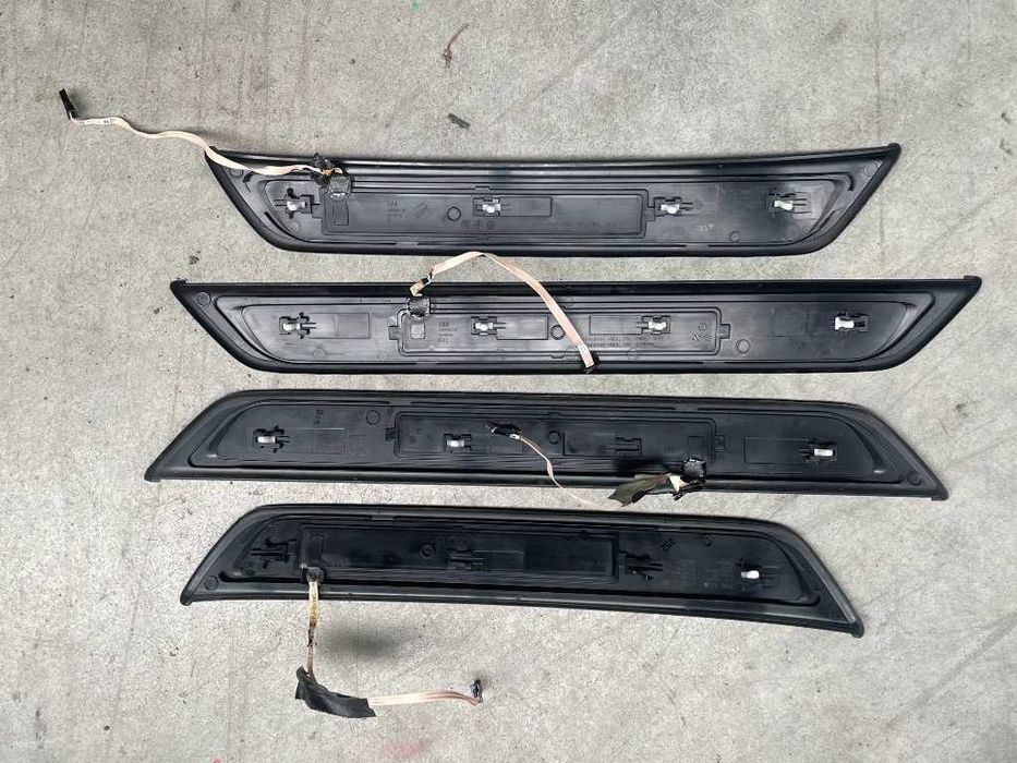 Ornamente prag interioare iluminate Bmw seria 6 G32 M Paket