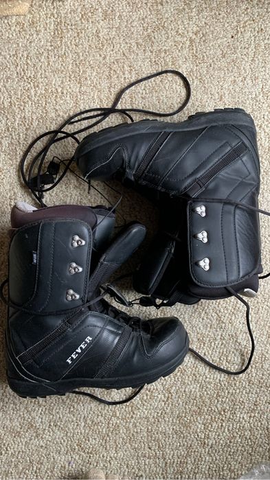 Boots snowboard Fever nr 44