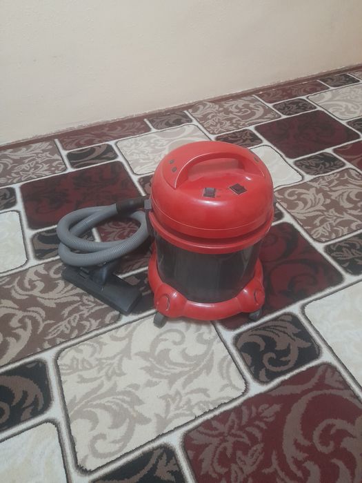 Пылесос сотилади