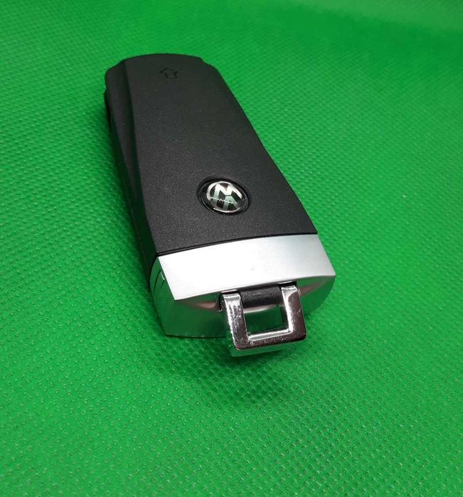 Нов ключ с платка и чип Пасат Б6 /  Б7 / VW PASSAT B6 / B7 CC