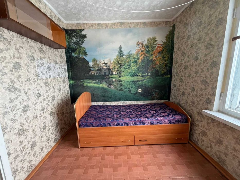 Продам трехкомнатную  на Кск