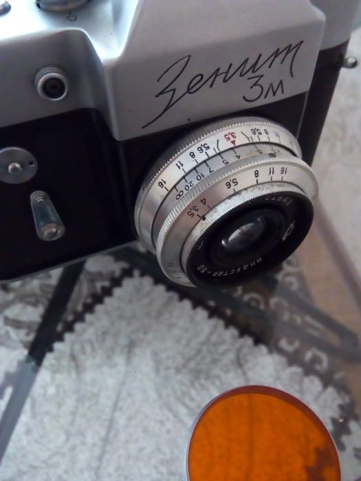 Продам фотоаппарат зенит 3м