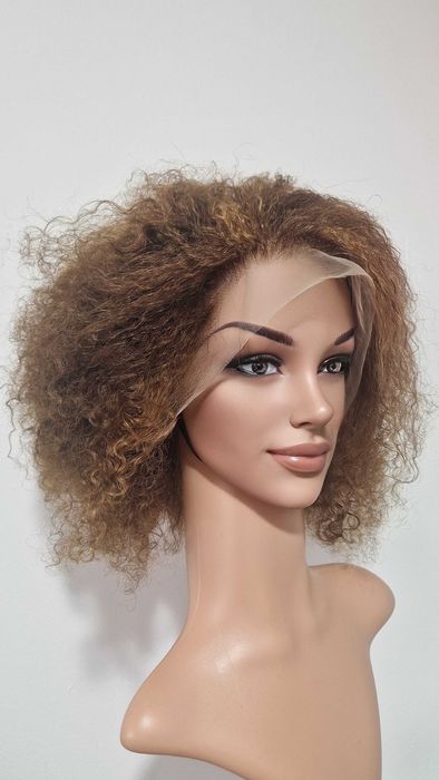Къса естествена афро перука с обем – кафява с руси кичури | Lace  13x4