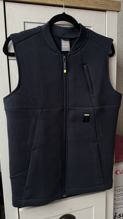 Нов мъжки елек,грейка BMW размер S