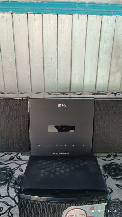 Продам саундбар LG