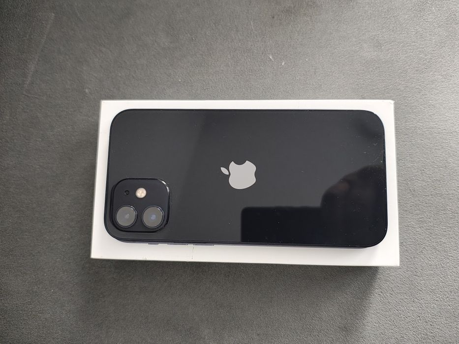 Vând iPhone 12 !!