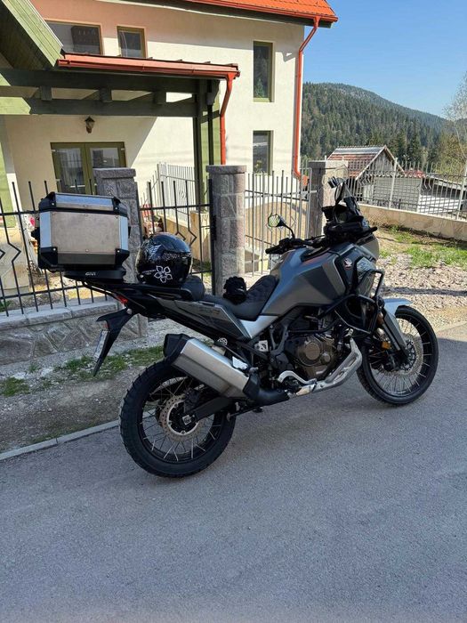 Honda Africa Twin Adventure Sports ES 2023– Full echipata