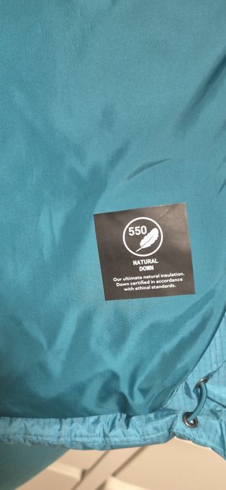 Vand geaca noua, Jack Wolfskin cu puf natural