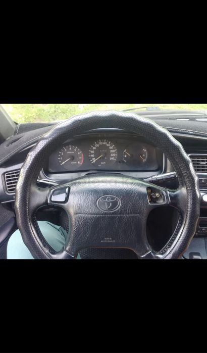 Toyota carina e 1993