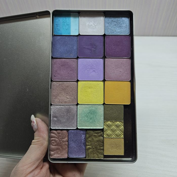 Тени для век Inglot