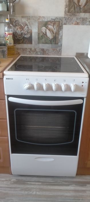 Плита электрическая Beko.