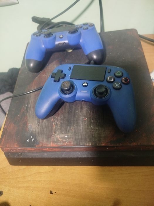 Playstation 4 500гб