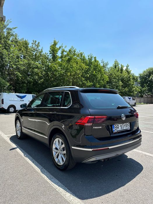 VOLKSWAGEN Tiguan 2019 — imagine 3