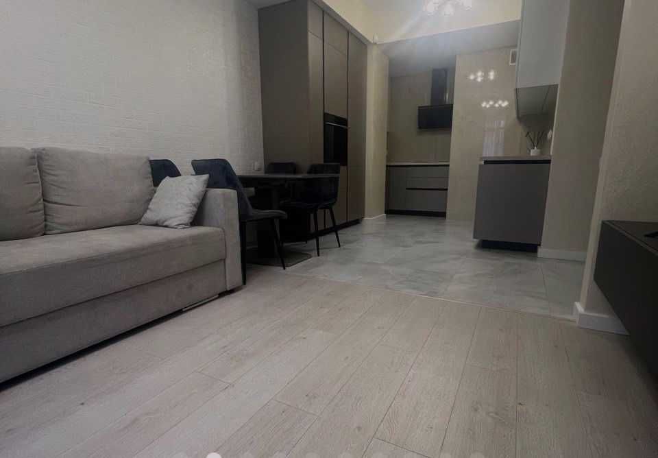 Дава се под наем Двустаен апартамент в София, Надежда 4 - 57 кв.м за 425 € - Снимка #1