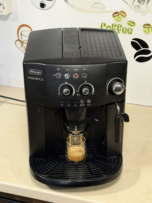Кафемашина кафе автомат delonghi magnifica с гаранция
