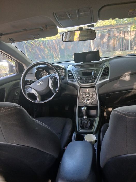 HYUNDAI Elantra 2015 — imagine 2