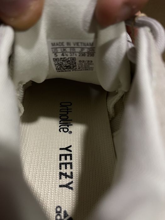 Adidas yeezy 500 37 1/3 originali noi cu eticheta si bon