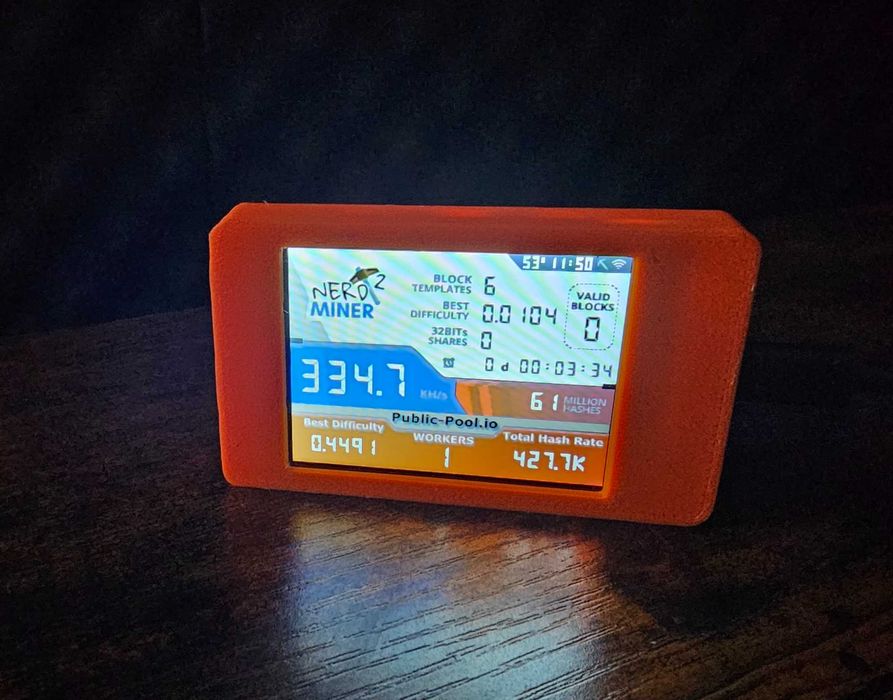 Miner Bitcoin NerdMiner V2 nou