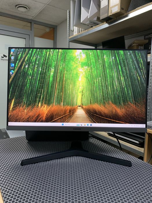 Монитор Samsung 24’. Рассрочка Каспий.