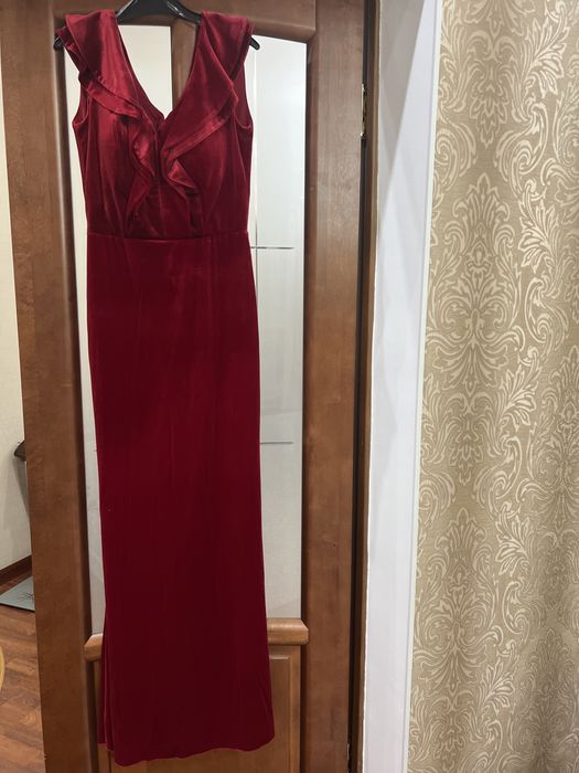 Продаться платья