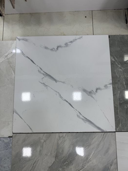 Sifatli keramagranit  kafellar optom narxda