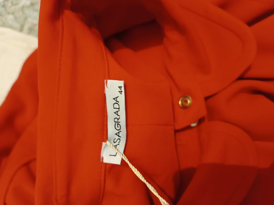 Продам костюм Lasagrada