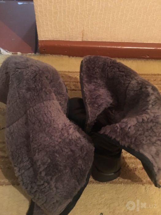 Продам женские сапоги