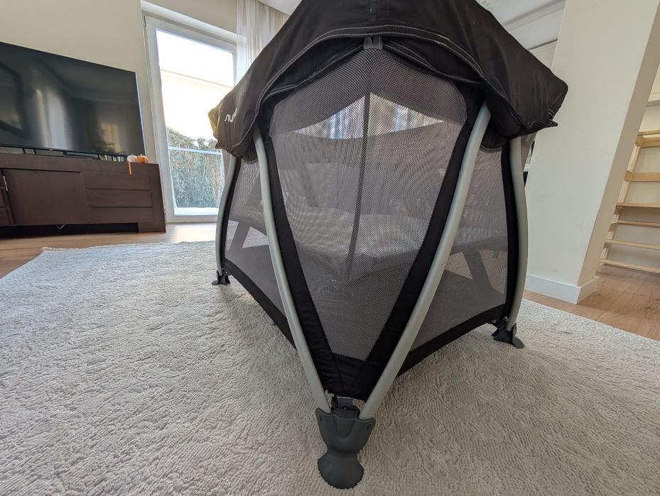 Pătuț pliabil Nuna Sena Aire – stare foarte bună