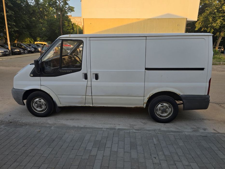 НА ЧАСТИ: Ford Transit 2.2 TDCi (2007 г.) - Код: P8FA, Кутия: VMT6