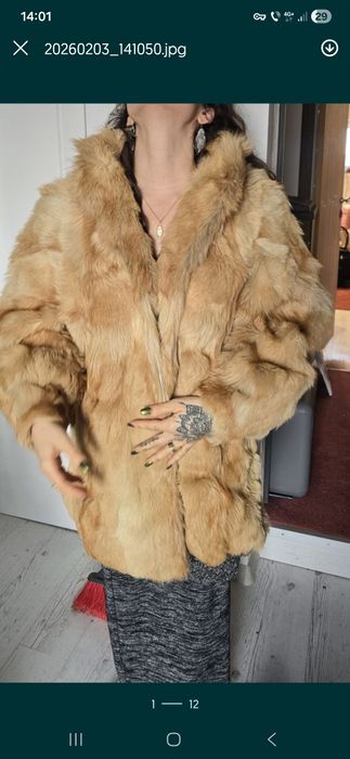 Haine de blana gulere si caciuli