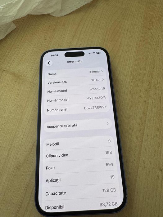 Vand sau schimb iPhone 16 impecabil pe fața si pe spate are cateva zgarieturi pe margini se poate vedea su in imagini.
