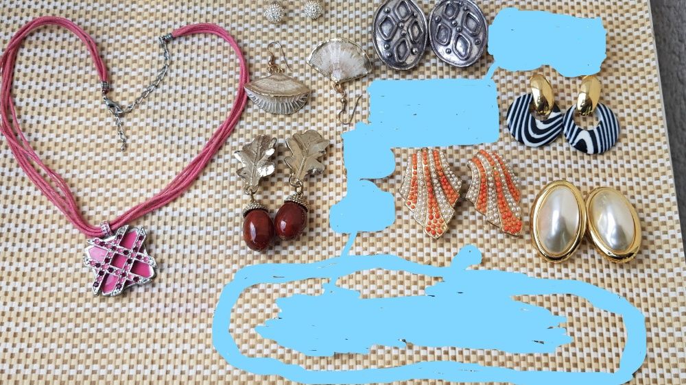 Обеци и колиета от Испания