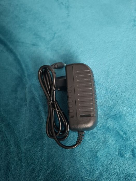 Lampă de unghii UV/LED