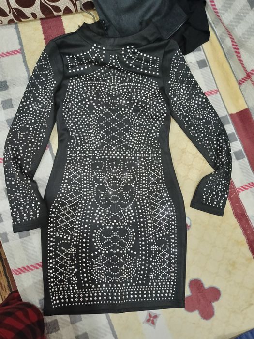 Женские платья к