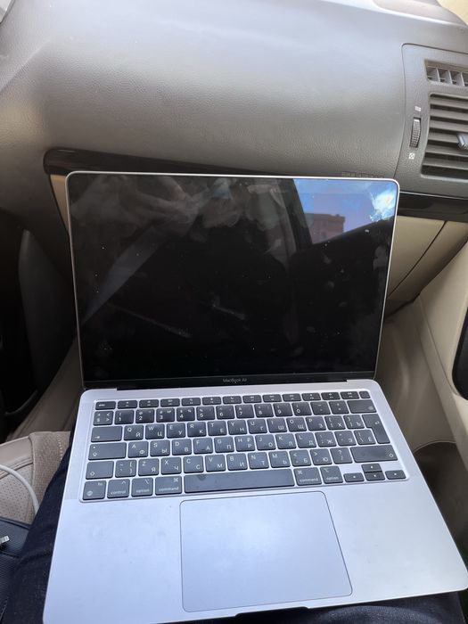 macbook air m1 2020 на блокировке