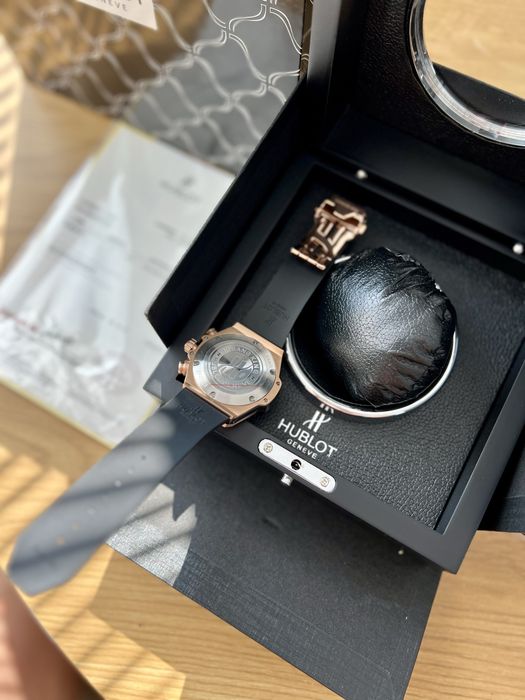 Hublot Big Bang Unico King Gold 44 mm