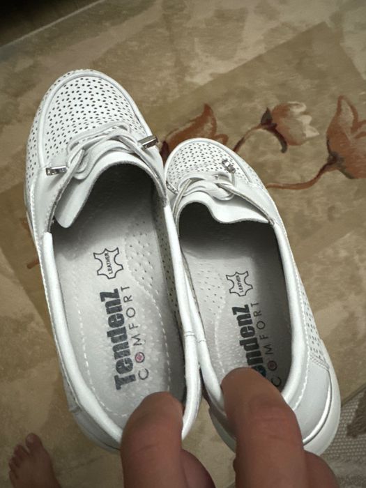 Обувки за жени тенденз