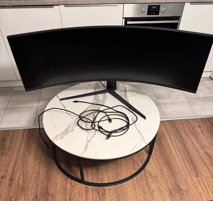 LG UltraWide UltraGear 49GR85DC Gaming Monitor 240hz QHD 5120x1440
