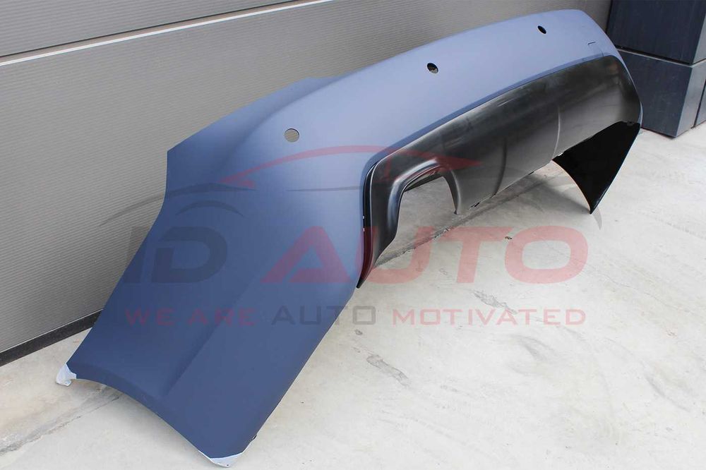 Задна броня Bmw E61 комби (2003-2007) - M Tech с отвори 24mm, тунинг