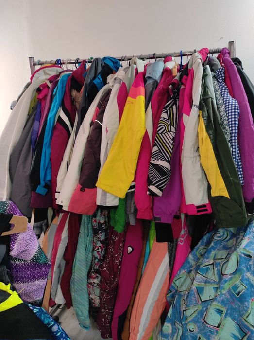 Geaca schi/ geaca ski/geci ski/ geci schi/pantaloni schi/pantaloni ski