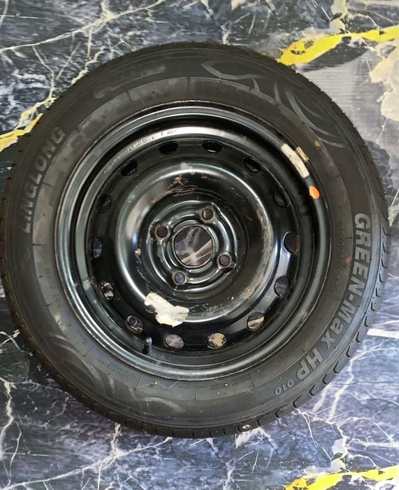 Продам шину с дискам
