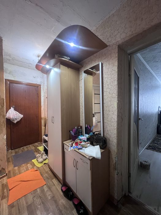 Шкаф для прихожей