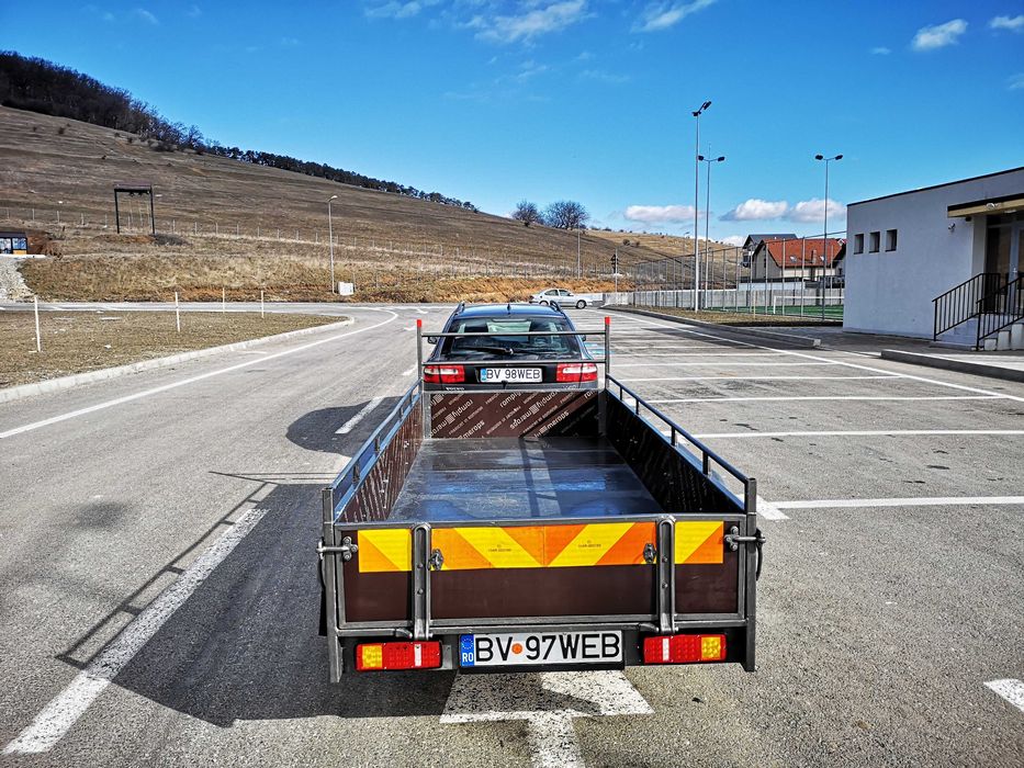 Vând remorcă auto SARIS