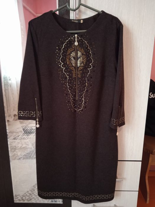 Көйлектер сатылады